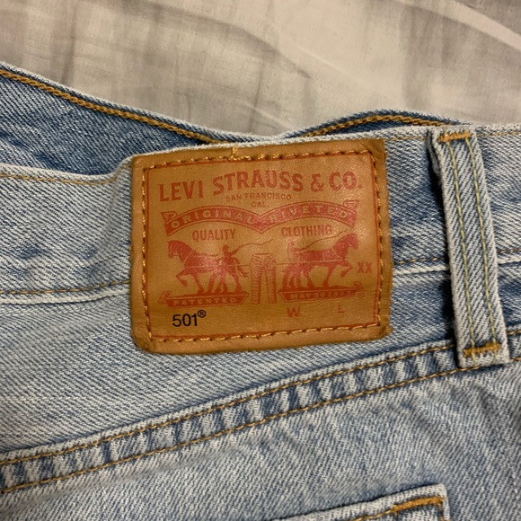 Levi’s 501’s - Picture 3 of 3